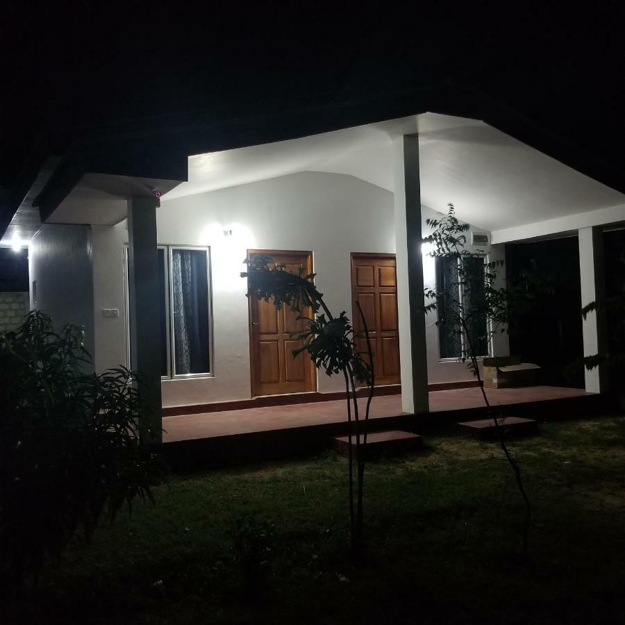 Jeys Place Nilaveli Εξωτερικό φωτογραφία